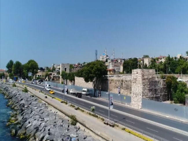 Tarihi İstanbul surları restore ediliyor